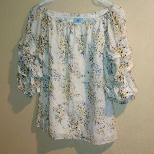 CeCe Floral Eyelet Boho Puff 3/4 Sleeves Top S